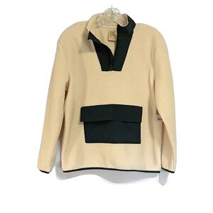 ThereAbouts fleece large Cream/Green with Pockets! NWT